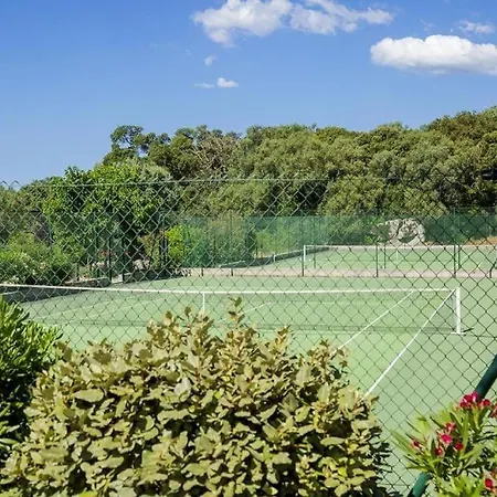 Dernier Etage Avec Privatif Sur Grande Terrasse * بورتو فيكشْيو