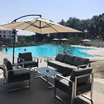 Dernier Etage Avec Privatif Sur Grande Terrasse Porto-Vecchio