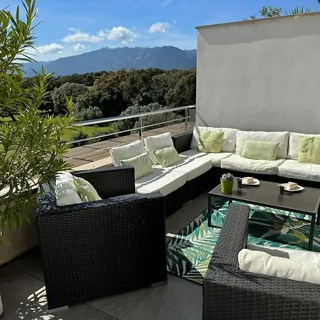 Dernier Etage Avec Privatif Sur Grande Terrasse * 포르토베쉬오