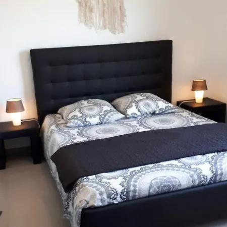 Dernier Etage Avec Privatif Sur Grande Terrasse Apartman